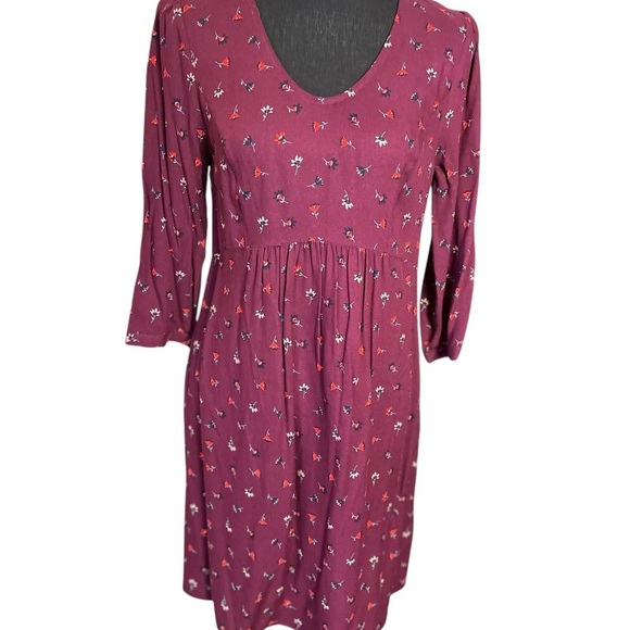 Boden Red V-Neck Fit and Flare Midi Dress - Picture 3 of 11